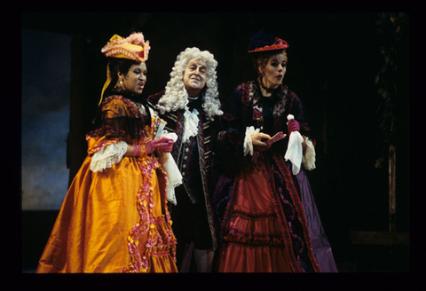 Tammy Jenkins (Javotte), Michel Sénéchal (Guillot), Peggy Kriha Dye (Poussette), Manon, Jules Massenet. San Francisco Opera, 1998-99. Photographer: Marty Sohl/San Francisco Opera.