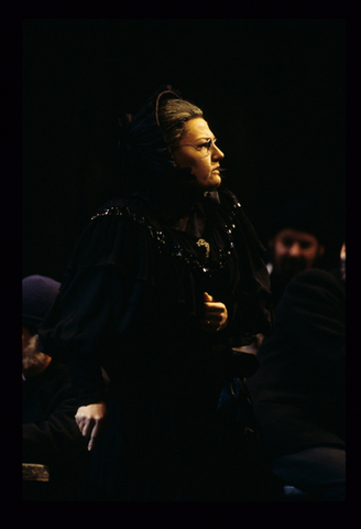 Catherine Cook (Mrs. Sedley), Peter Grimes, Benjamin Britten. San Francisco Opera, 1998-99. Photographer: Marty Sohl/San Francisco Opera.