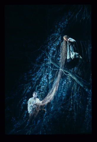 Simon Keenlyside (Pelléas), Frederica von Stade (Mélisande), Pelléas et Mélisande, Claude Debussy. San Francisco Opera, 1997-98. Photographer: Ron Scherl/San Francisco Opera.