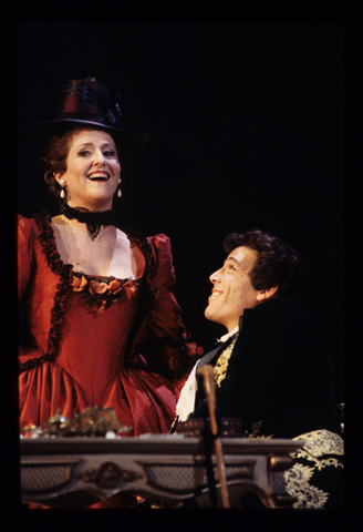 Frederica von Stade (Marquise de Merteuil), Thomas Hampson (Vicomte de Valmont), The Dangerous Liaisons, Conrad Susa. San Francisco Opera, 1994-95. Photographer: Marty Sohl/San Francisco Opera.