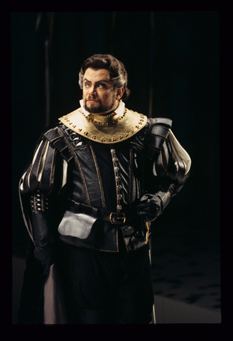 Craig Estep (Iago), Otello (Rossini), Gioachino Rossini. San Francisco Opera, 1994-95. Photographer: Marty Sohl/San Francisco Opera.