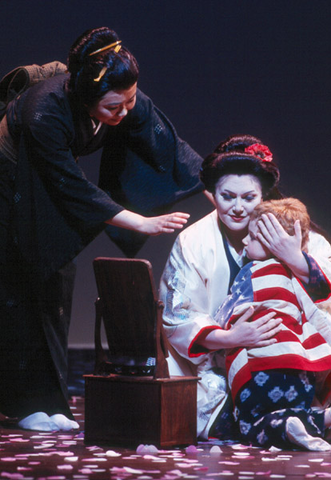 Zheng Cao (Suzuki), Miriam Gauci (Cio-Cio-San), Kalina Simeonova (Trouble), Madama Butterfly, Giacomo Puccini. San Francisco Opera, 2001-02. Photographer: Ken Friedman/San Francisco Opera.