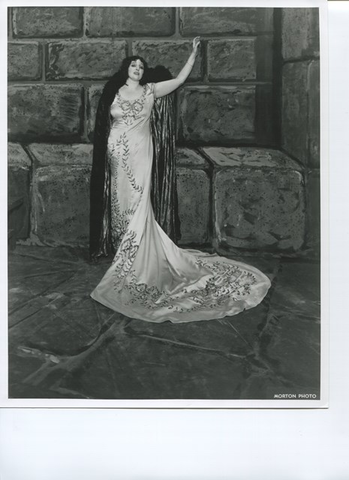 Tosca, Giacomo Puccini. San Francisco Opera, 1932. Photographer: Lawrence B. Morton/San Francisco Opera.