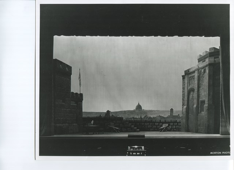 Tosca, Giacomo Puccini. San Francisco Opera, 1932. Photographer: Lawrence B. Morton/San Francisco Opera.