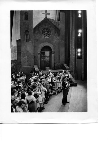 Cavalleria Rusticana, Pietro Mascagni. San Francisco Opera, 1932. Photographer: Lawrence B. Morton/San Francisco Opera.