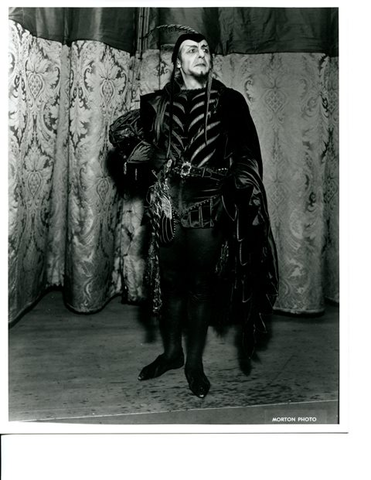 Faust, Charles Gounod. San Francisco Opera, 1932. Photographer: Lawrence B. Morton/San Francisco Opera.