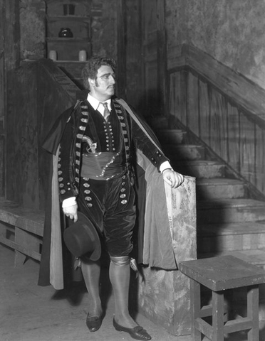 La Forza del Destino, Giuseppe Verdi. San Francisco Opera, 1933. Photographer: Lawrence B. Morton/San Francisco Opera.