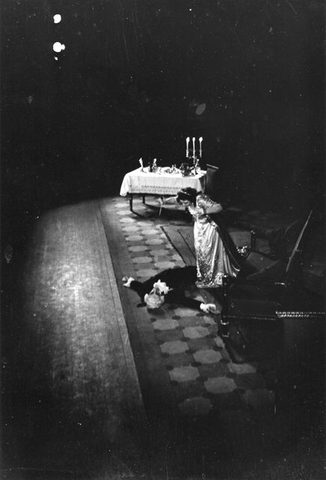 Tosca, Giacomo Puccini. San Francisco Opera, 1934. Photographer: Lawrence B. Morton/San Francisco Opera.