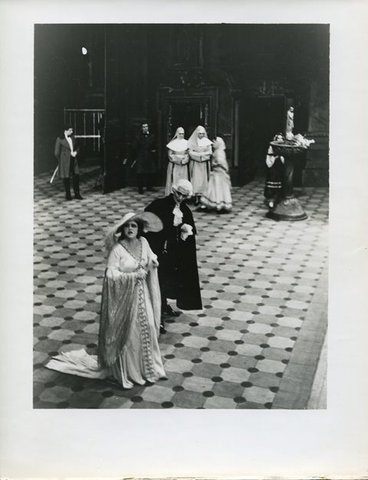 Tosca, Giacomo Puccini. San Francisco Opera, 1934. Photographer: Lawrence B. Morton/San Francisco Opera.