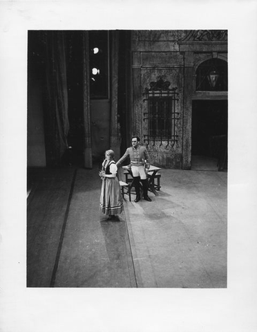 Carmen, Georges Bizet. San Francisco Opera, 1934. Photographer: Lawrence B. Morton/San Francisco Opera.