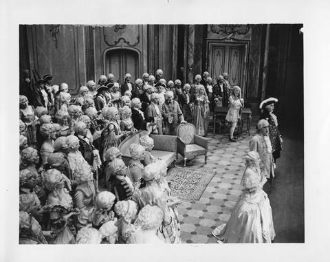 Manon, Jules Massenet. San Francisco Opera, 1934. Photographer: Lawrence B. Morton/San Francisco Opera.