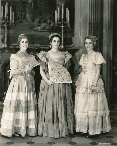 La Traviata, Giuseppe Verdi. San Francisco Opera, 1934. Photographer: Lawrence B. Morton/San Francisco Opera.