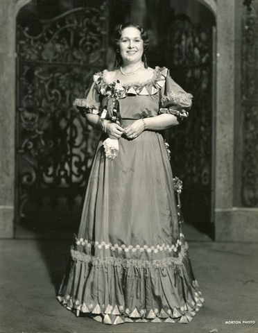 La Rondine, Giacomo Puccini. San Francisco Opera, 1934. Photographer: Lawrence B. Morton/San Francisco Opera.