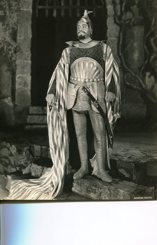 Otello, Giuseppe Verdi. San Francisco Opera, 1934. Photographer: Lawrence B. Morton/San Francisco Opera.