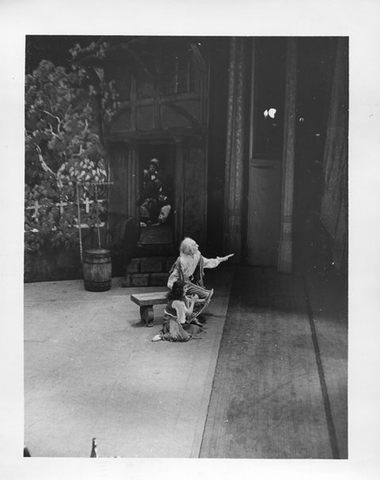 Mignon, Ambroise Thomas. San Francisco Opera, 1934. Photographer: Lawrence B. Morton/San Francisco Opera.