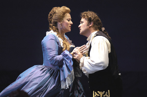 Regina Schӧrg (Constanze), Paul Groves (Belmonte), Die Entführung aus dem Serail, Wolfgang Amadeus Mozart. San Francisco Opera, 2002-03. Photographer: Larry Merkle/San Francisco Opera.