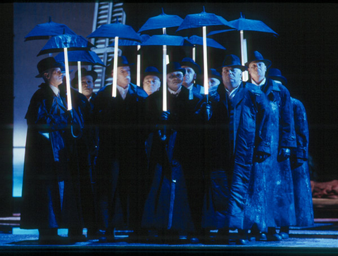 Chorus, Kát'a Kabanová, Leoš Janáček. San Francisco Opera, 2002-03. Photographer: Ken Friedman/San Francisco Opera.