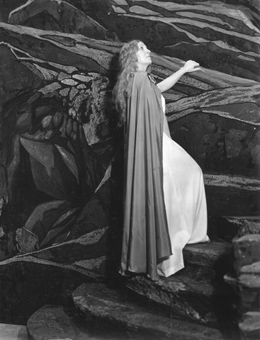 Das Rheingold, Richard Wagner. San Francisco Opera, 1935. Photographer: Franklin and Rognon/San Francisco Opera.