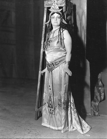 Aida, Giuseppe Verdi. San Francisco Opera, 1935. Photographer: Franklin and Rognon/San Francisco Opera.