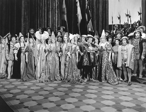 La Juive, Jacques Halévy. San Francisco Opera, 1935. Photographer: Franklin and Rognon/San Francisco Opera.