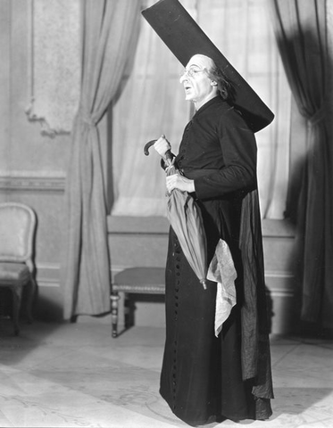 Il Barbiere di Siviglia, Gioachino Rossini. San Francisco Opera, 1935. Photographer: Franklin and Rognon/San Francisco Opera.