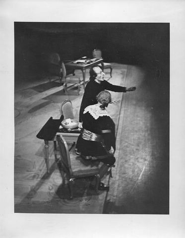 Il Barbiere di Siviglia, Gioachino Rossini. San Francisco Opera, 1935. Photographer: Franklin and Rognon/San Francisco Opera.