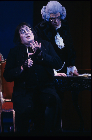 Peter Rose (Don Basilio), Alfonso Antoniozzi (Doctor Bartolo), Il Barbiere di Siviglia, Gioachino Rossini. San Francisco Opera, 1991-92. Photographer: Marty Sohl/San Francisco Opera.