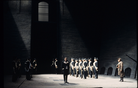 Ekkehard Wlaschiha (Don Pizarro), Hans Tschammer (Rocco), Supernumeraries, Fidelio, Ludwig van Beethoven. San Francisco Opera, 1992-93. Photographer: Marty Sohl/San Francisco Opera.