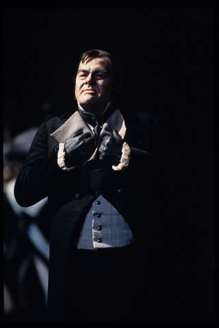 Ekkehard Wlaschiha (Don Pizarro), Fidelio, Ludwig van Beethoven. San Francisco Opera, 1992-93. Photographer: Marty Sohl/San Francisco Opera.