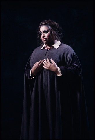 Leona Mitchell (Leonora), La Forza del Destino, Giuseppe Verdi. San Francisco Opera, 1992-93. Photographer: Marty Sohl/San Francisco Opera.