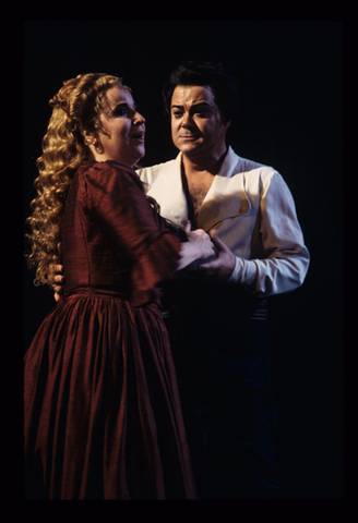 Aprile Millo (Maddalena de Coigny), Bruno Beccaria (Andrea Chénier), Andrea Chénier, Umberto Giordano. San Francisco Opera, 1992-93. Photographer: Marty Sohl/San Francisco Opera.