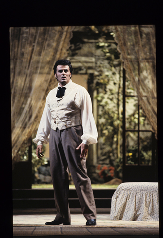 Marcello Giordani (Alfredo), La Traviata, Giuseppe Verdi. San Francisco Opera, 1991-92. Photographer: Marty Sohl/San Francisco Opera.