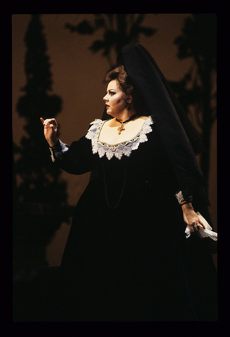 Marilyn Mims (Donna Anna), Don Giovanni, Wolfgang Amadeus Mozart. San Francisco Opera, 1991-92. Photographer: Marty Sohl/San Francisco Opera.