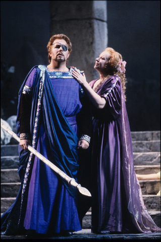 James Morris (Wotan), Helga Dernesch (Fricka), Das Rheingold, Richard Wagner. San Francisco Opera, 1989-90. Photographer: Marty Sohl/San Francisco Opera.