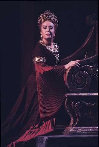 Helga Dernesch (Fricka), Die Walküre, Richard Wagner. San Francisco Opera, 1989-90. Photographer: Larry Merkle/San Francisco Opera.