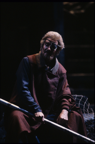 Robert Hale (Wotan), Siegfried, Richard Wagner. San Francisco Opera, 1989-90. Photographer: Marty Sohl/San Francisco Opera.