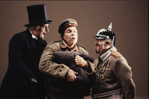 Siegfried Vogel (The Doctor), Allan Monk (Wozzeck), Stuart Kale (The Captain), Wozzeck, Alban Berg. San Francisco Opera, 1990-91. Photographer: Marty Sohl/San Francisco Opera.