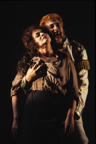 Judith Forst (Marie), Warren Ellsworth (The Drum Major), Wozzeck, Alban Berg. San Francisco Opera, 1990-91. Photographer: Marty Sohl/San Francisco Opera.