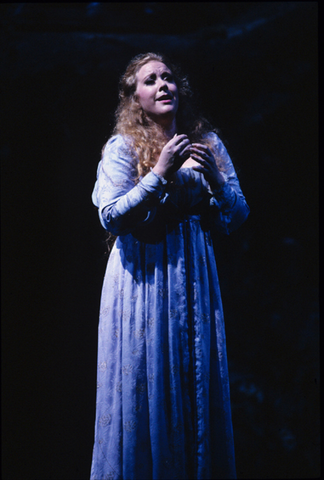 Ruth Ann Swenson (Gilda), Rigoletto, Giuseppe Verdi. San Francisco Opera, 1990-91. Photographer: Marty Sohl/San Francisco Opera.