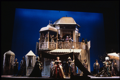 Susan Patterson (Constanze), Frank Hoffmann (Pasha Selim), Ensemble, Die Entführung aus dem Serail, Wolfgang Amadeus Mozart. San Francisco Opera, 1990-91. Photographer: Marty Sohl/San Francisco Opera.