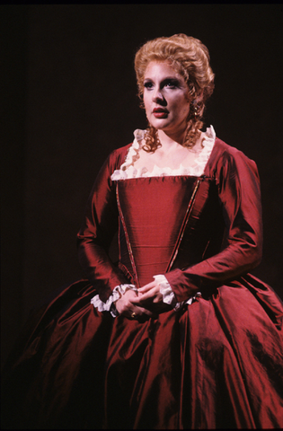 Susan Patterson (Constanze), Die Entführung aus dem Serail, Wolfgang Amadeus Mozart. San Francisco Opera, 1990-91. Photographer: Marty Sohl/San Francisco Opera.