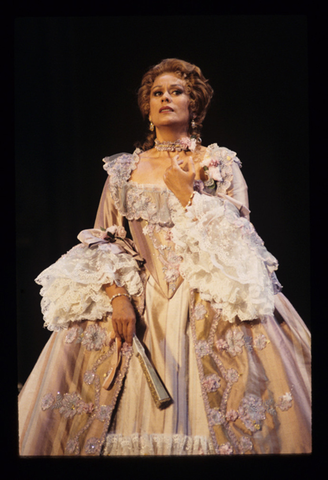 Kiri Te Kanawa (The Countess), Capriccio, Richard Strauss. San Francisco Opera, 1992-93. Photographer: Marty Sohl/San Francisco Opera.