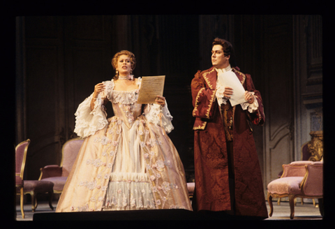 Kiri Te Kanawa (The Countess), Håkan Hagegård (The Count), Capriccio, Richard Strauss. San Francisco Opera, 1992-93. Photographer: Marty Sohl/San Francisco Opera.