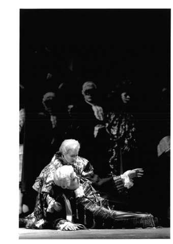 Tracy Dahl (Oscar), Ermanno Mauro (Riccardo), Chorus, Un Ballo in Maschera, Giuseppe Verdi. San Francisco Opera, 1990-91. Photographer: Marty Sohl/San Francisco Opera.