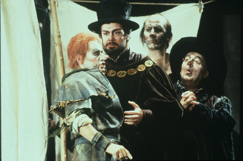 Joseph Frank (Bardolfo), J. Patrick Raftery (Ford), David Pittsinger (Pistola), Michel Sénéchal (Dr. Caius), Falstaff, Giuseppe Verdi. San Francisco Opera, 1989-90. Photographer: Ron Scherl/San Francisco Opera.