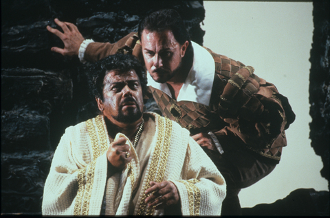 Ermanno Mauro (Otello), Brent Ellis (Iago), Otello, Giuseppe Verdi. San Francisco Opera, 1989-90. Photographer: Ron Scherl/San Francisco Opera.