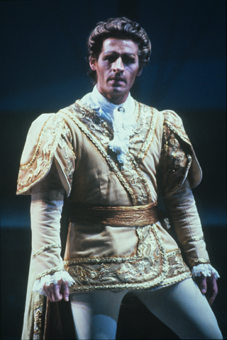 Hans Peter Blochwitz (Idamante), Idomeneo, Wolfgang Amadeus Mozart. San Francisco Opera, 1989-90. Photographer: Ron Scherl/San Francisco Opera.