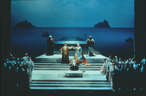 William Lewis (Arbace), Hans Peter Blochwitz (Idamante), Karita Mattila (Ilia), Wieslaw Ochman (Idomeneo), Randall Outland (High Priest), Chorus, Idomeneo, Wolfgang Amadeus Mozart. San Francisco Opera, 1989-90. Photographer: Ron Scherl/San Francisco Opera.