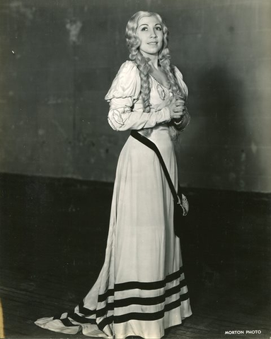 Rigoletto, Giuseppe Verdi. San Francisco Opera, 1936. Photographer: Lawrence B. Morton/San Francisco Opera.