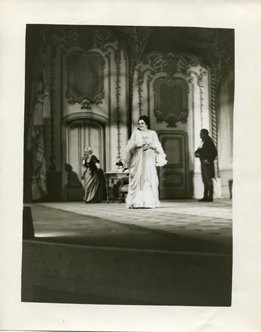 Le Nozze di Figaro, Wolfgang Amadeus Mozart. San Francisco Opera, 1936. Photographer: Lawrence B. Morton/San Francisco Opera.